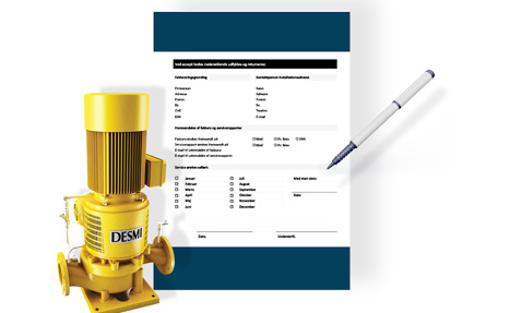 DESMI-pump bredvid ett formulär och en penna för att slutföra serviceavtalet.